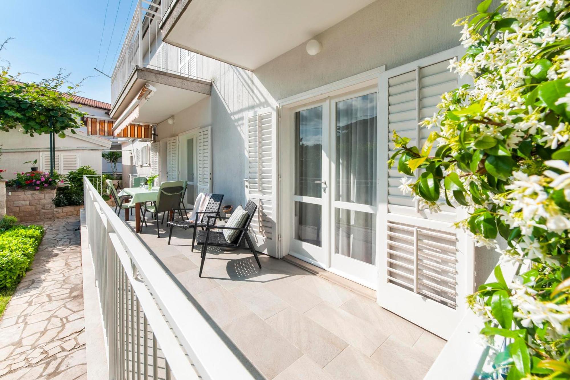 Apartments Magnolia Rovinj Eksteriør billede